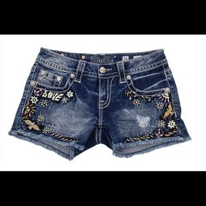 MISS ME Peace & Love signature jean shorts